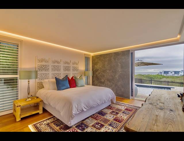3 BEDROOM HOUSE FOR SALE IN GROTTO BAY
